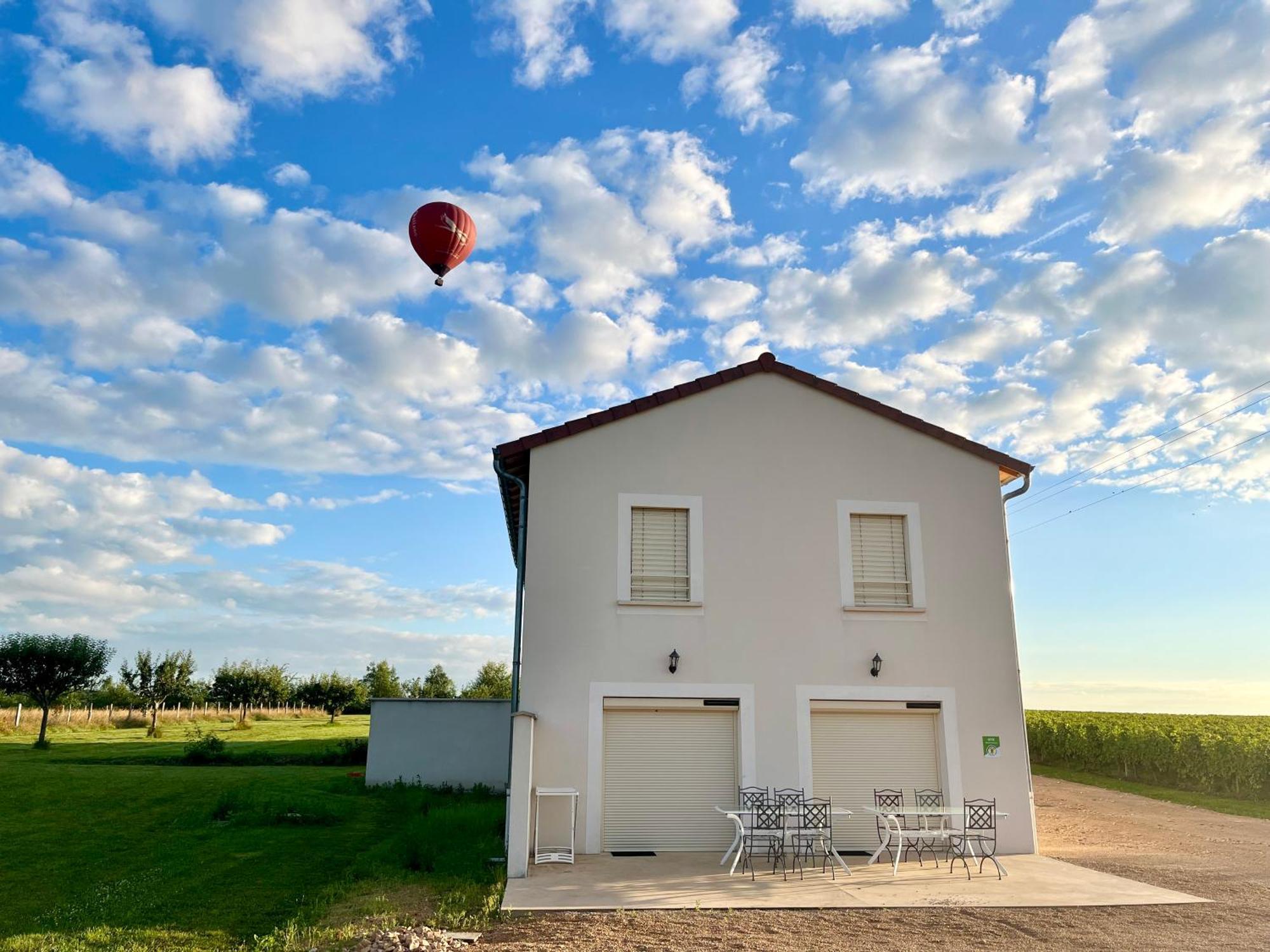 La maison du Négociant Lugny Exterior foto